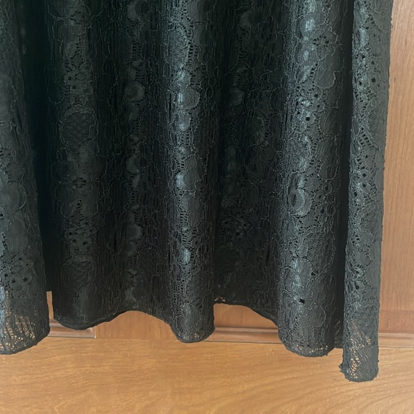 Lula Roe Lace Skirt - Picture 3 of 3